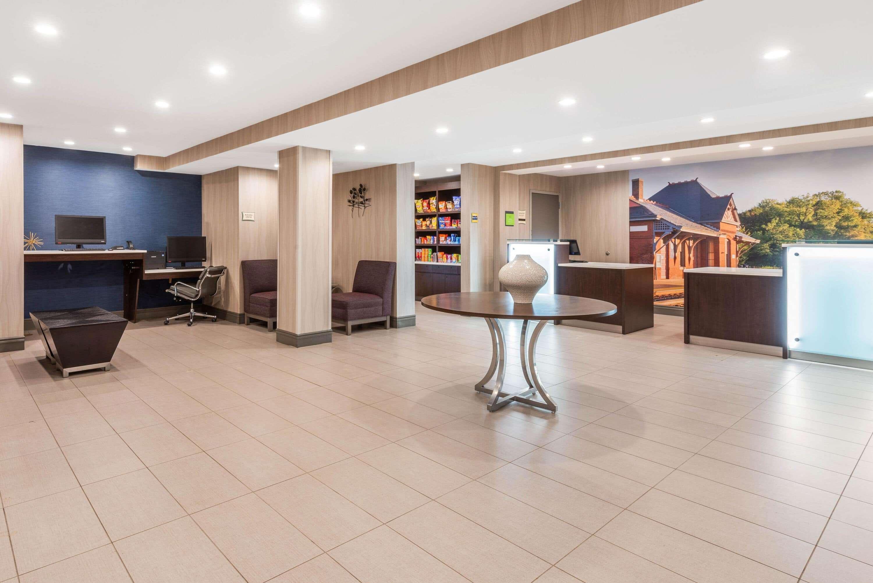 La Quinta By Wyndham Aberdeen-Apg Екстериор снимка